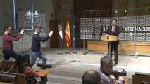 Fernández Vara en rueda de prensa