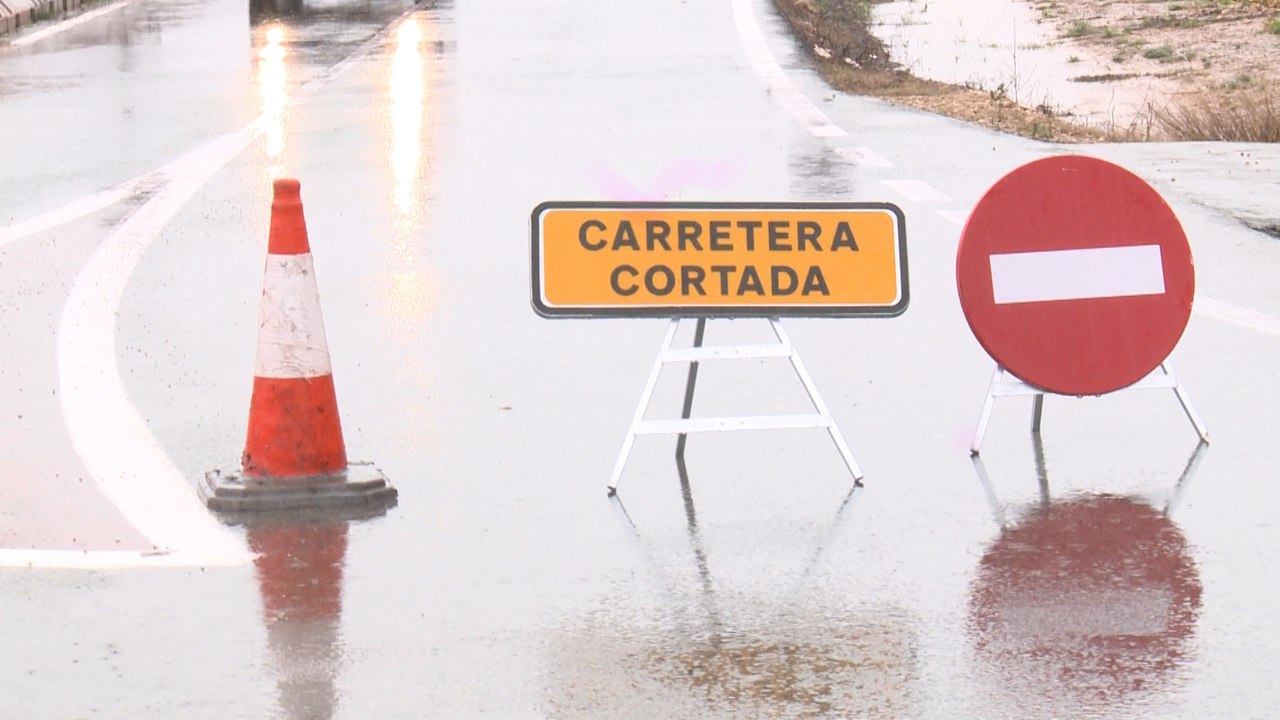 Algemesí suspende la actividad educativa por las lluvias