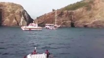 Karaya oturan teknedeki 39 kişi tahliye edildi