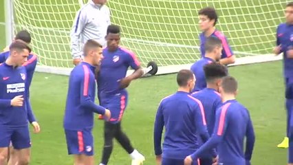 El Atlético se entrena de cara a su próximo enfrentamiento contra el Barça