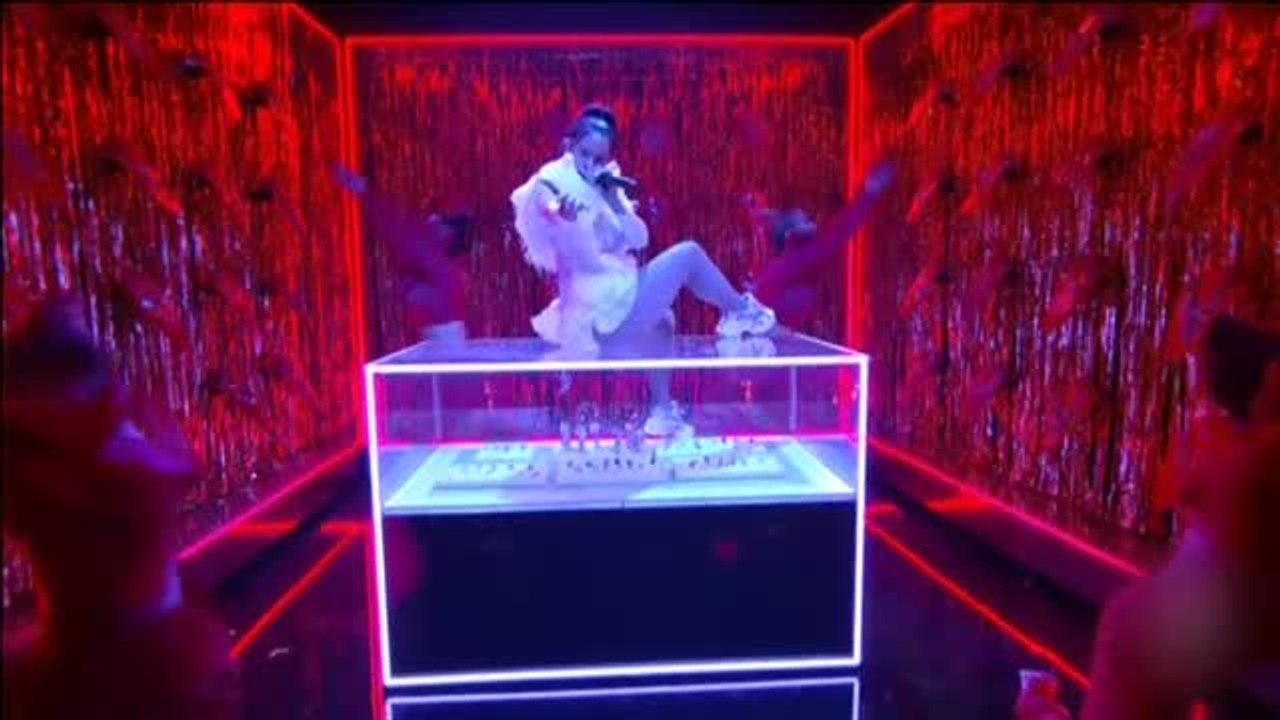 Rosalía triunfa también el los Grammy Latinos