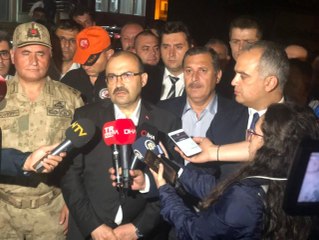 Vali İsmail Ustaoğlu, Araklı'daki selle ilgili yanlış bilgilendirmeyi "2 ölü, 8 kayıp" olarak...