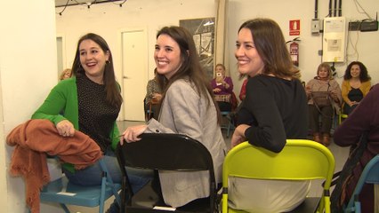 Irene Montero se reúne con mujeres pensionistas