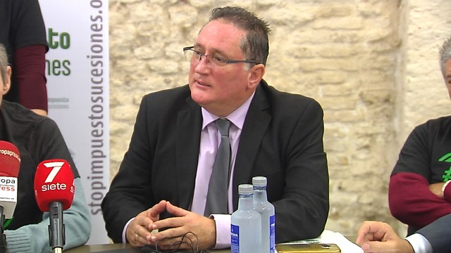 Fencis: “impuesto sucesiones trata a las familias peor que a terroristas”