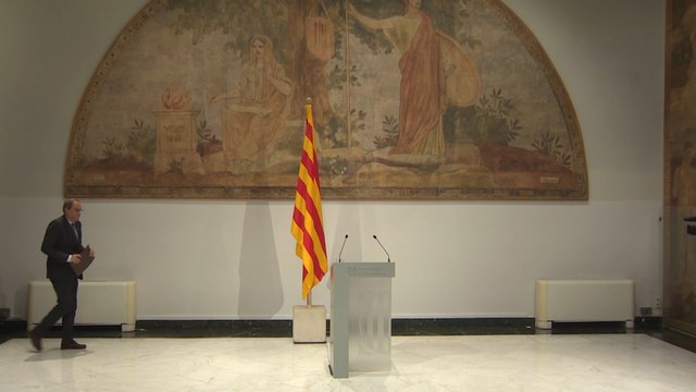 Torra lee una declaración institucional