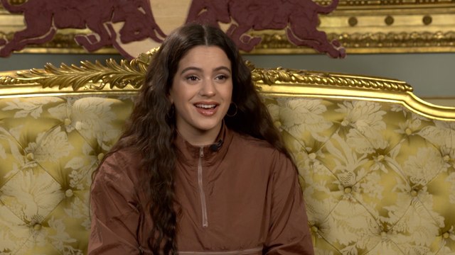 Rosalía lanza una colección de ropa exclusiva para Pull&Bear