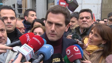 Rivera pide justicia salarial entre las policía autonómicas