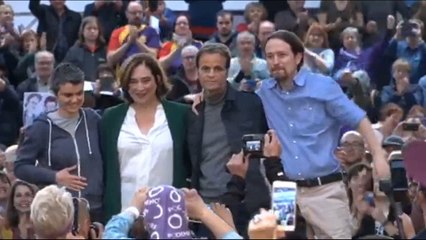 Iglesias participa en un acto político con Ada Colau
