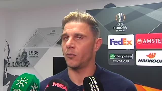 El Betis no pasa del empate frente al Milan en el Benito Villamarín