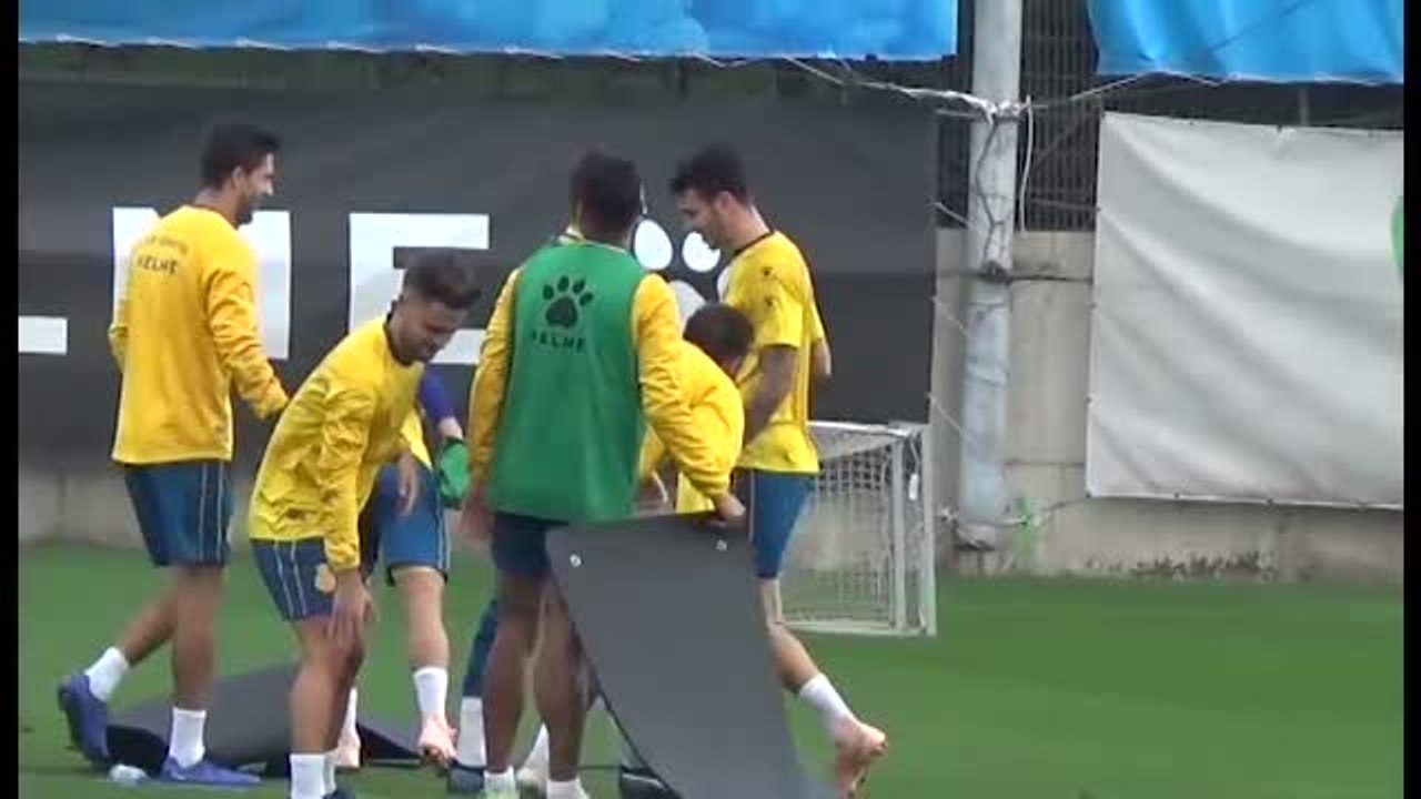 Mario Hermoso, convocado por Luis Enrique