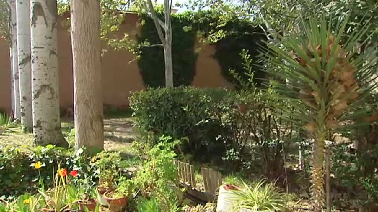 Protestas en Alcalá de Henares contra el obispado por los cursos para "dejar de ser homosexual"