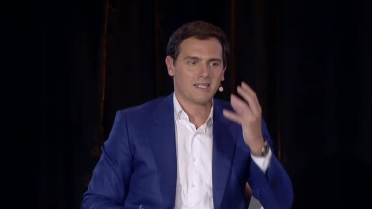 Rivera: "No permanezcamos impasibles ante las mentiras populistas"