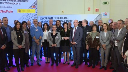 Foro para abordar el futuro de la profesión docente