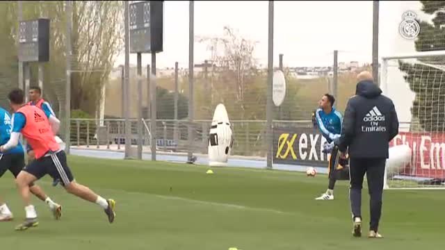 El Real Madrid se prepara para enfrentarse al Valencia