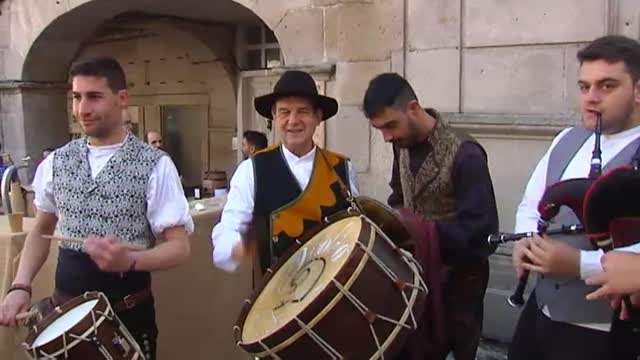 Abel Caballero combate a las fuerzas francesas en la Reconquista de la Vila de Vigo