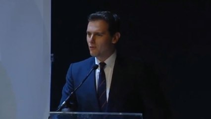 Rivera: "Esto no es una clase de arqueología, estamos en política"
