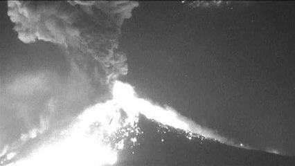 Impresionante explosión del volcán Popocatépetl