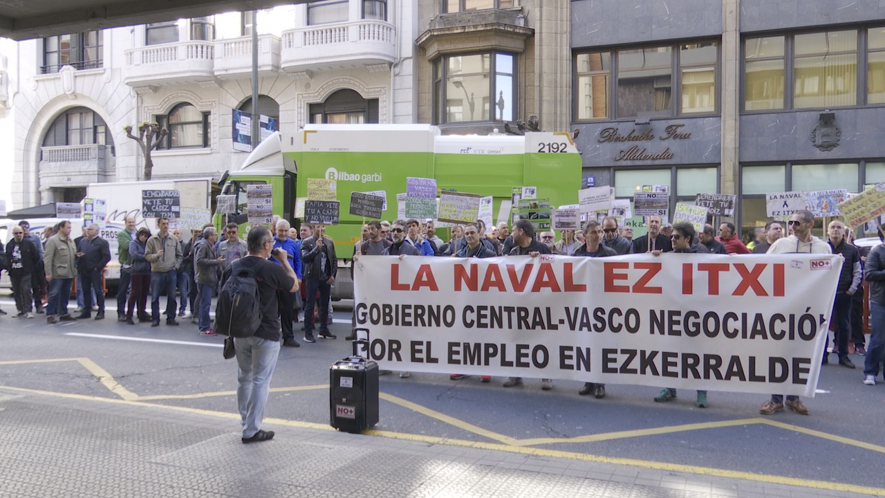 Trabajadores de La Naval: "Gobierno Vasco y central mienten"