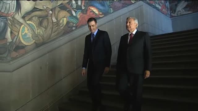 Pablo Casado revoluciona las listas electorales con los fichajes de toreros y periodistas