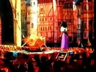 Lara fabian joue dans le bossu de notre dame Esmeralda