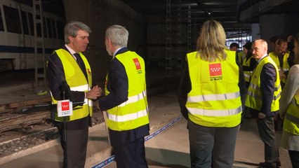 Garrido y Rosalía Gonzalo asisten a un simulacro de incendio de Metro