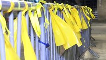 Siguen los lazos amarillos en el Palau de la Generalitat