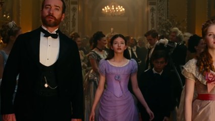 Mackenzie Foy protagoniza 'El Cascanueces y los cuatro reinos'