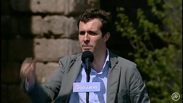 Casado: No hace falta que vuelva Iglesias, ya está Sánchez