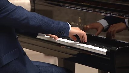El pianista internacional Lang Lang de visita en España