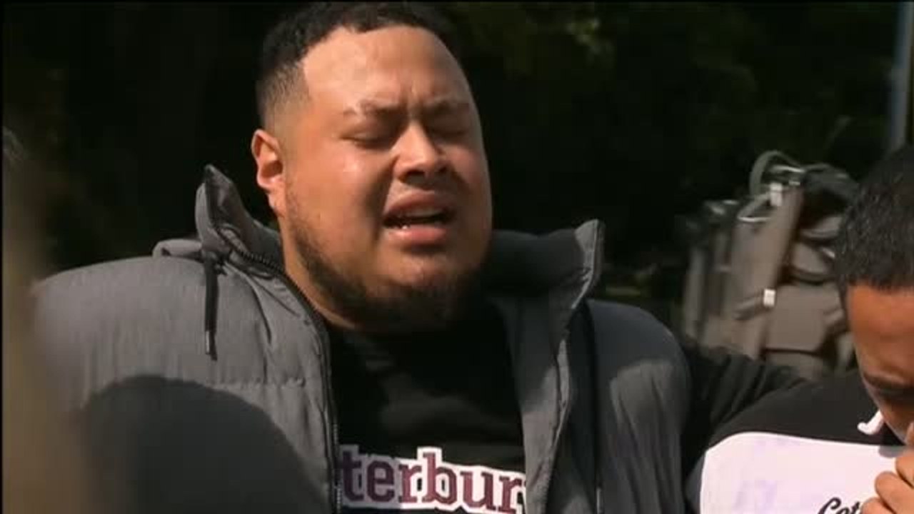 Flores y mensajes de esperanza en recuerdo de las víctimas del atentado en Christchurch