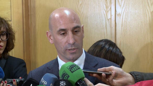 Rubiales expresa la colaboración de la RFEF con la justicia