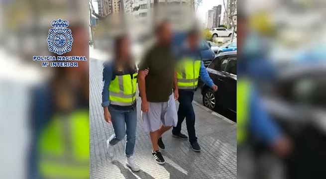 Detienen en Benidorm a un fugado por abusar presuntamente de sus hijastras