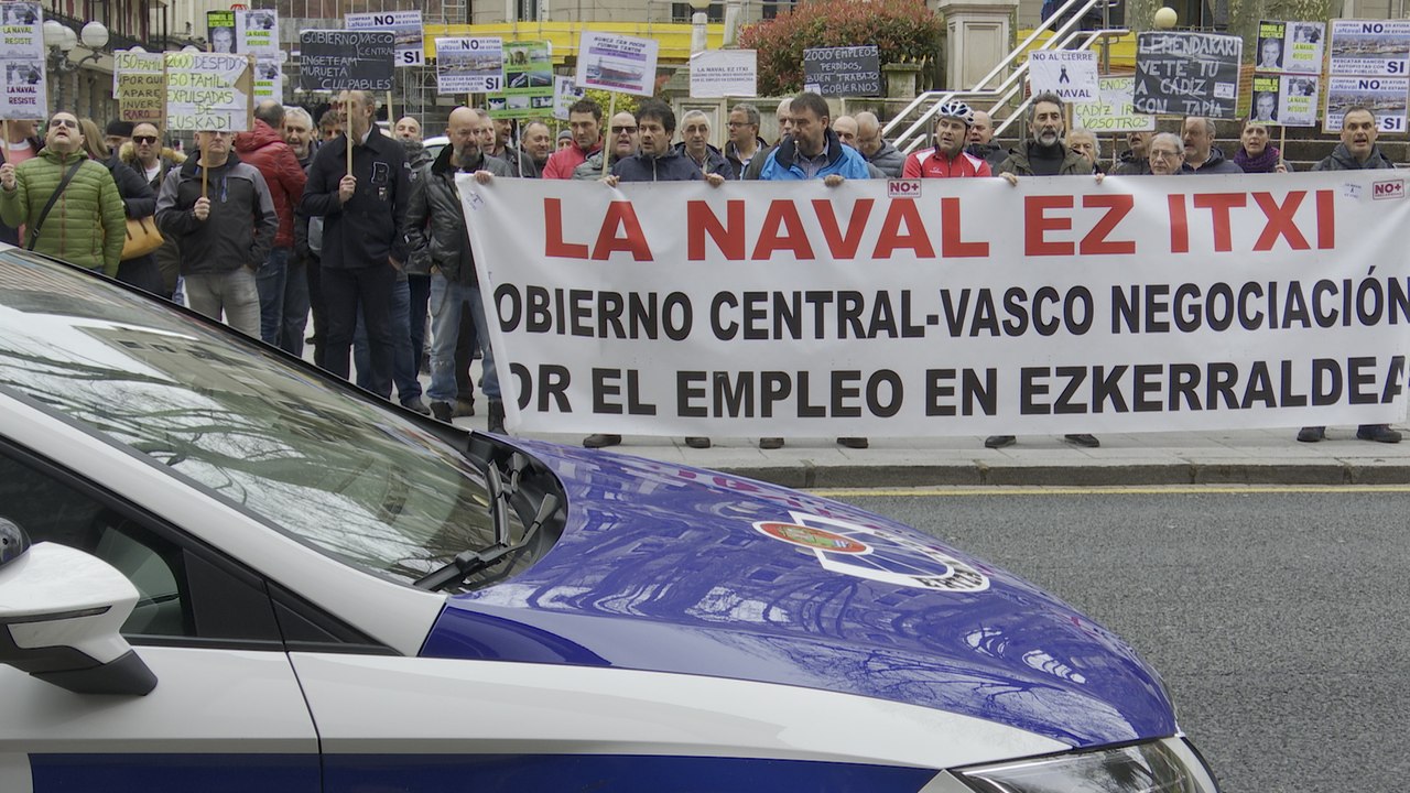 Trabajadores de La Naval piden entrar en "un viernes social"