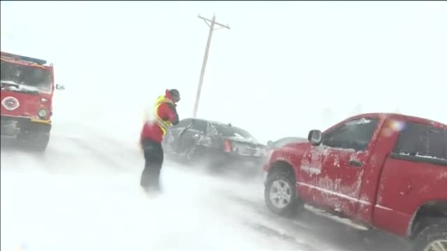 El centro de Estados Unidos vive un intenso temporal de nieve