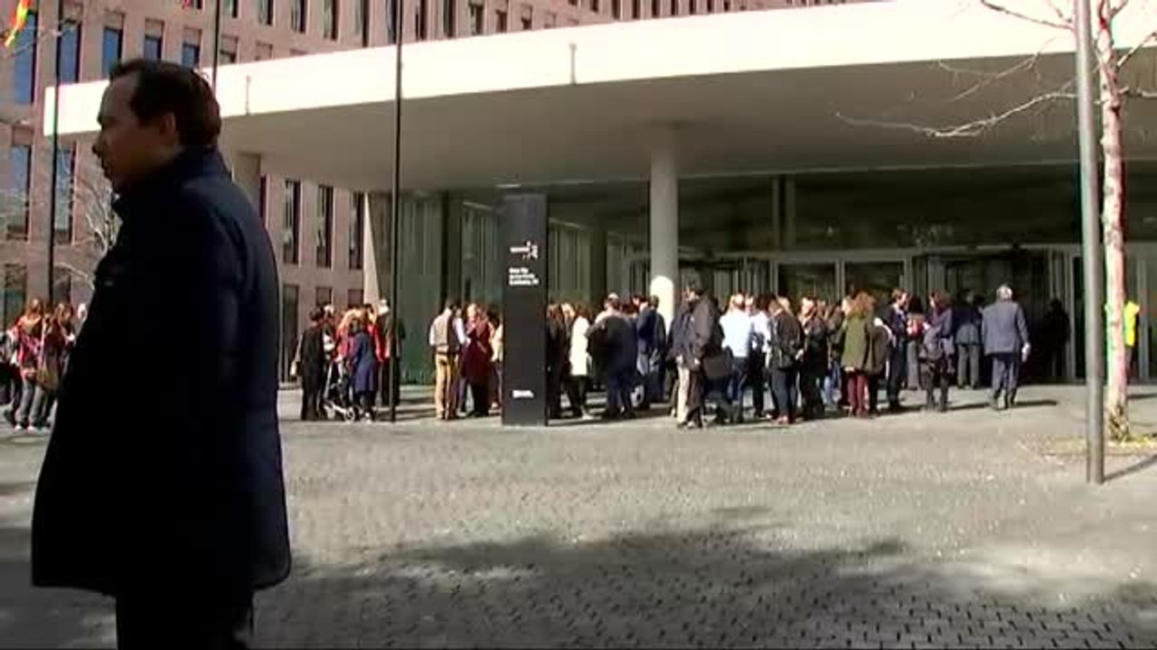 Radicales independentistas despliegan una campaña de insultos y amenazas contra Montserrat del Toro