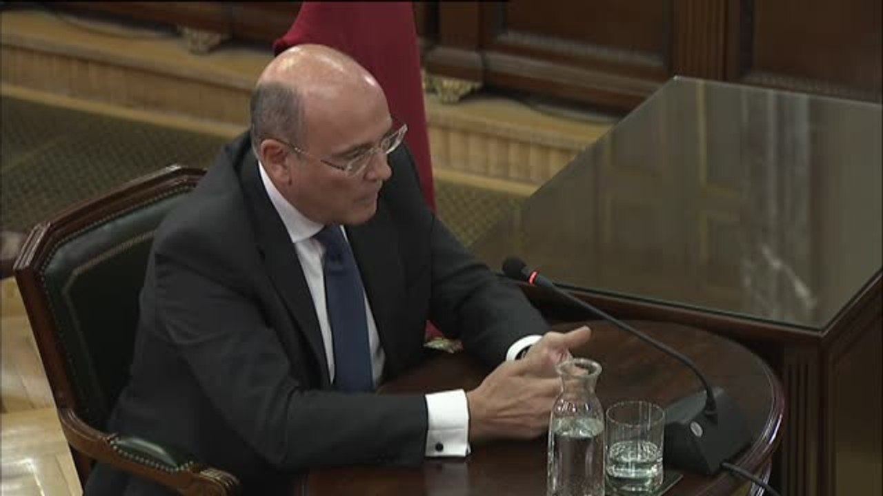 Pérez de los Cobos: "El dispositivo de los Mossos el 1-0 estaba encaminado a facilitar el desarrollo de la consulta"