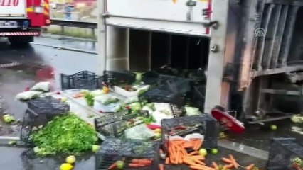 Maltepe'de zincirleme trafik kazası - İSTANBUL