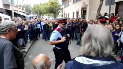 El número dos de Zoido acusa de inacción a los mossos durante el 1-O