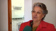 La mujer que vivía en un trastero en Valencia junto a su hijo discapacitado consigue un piso de alquiler social