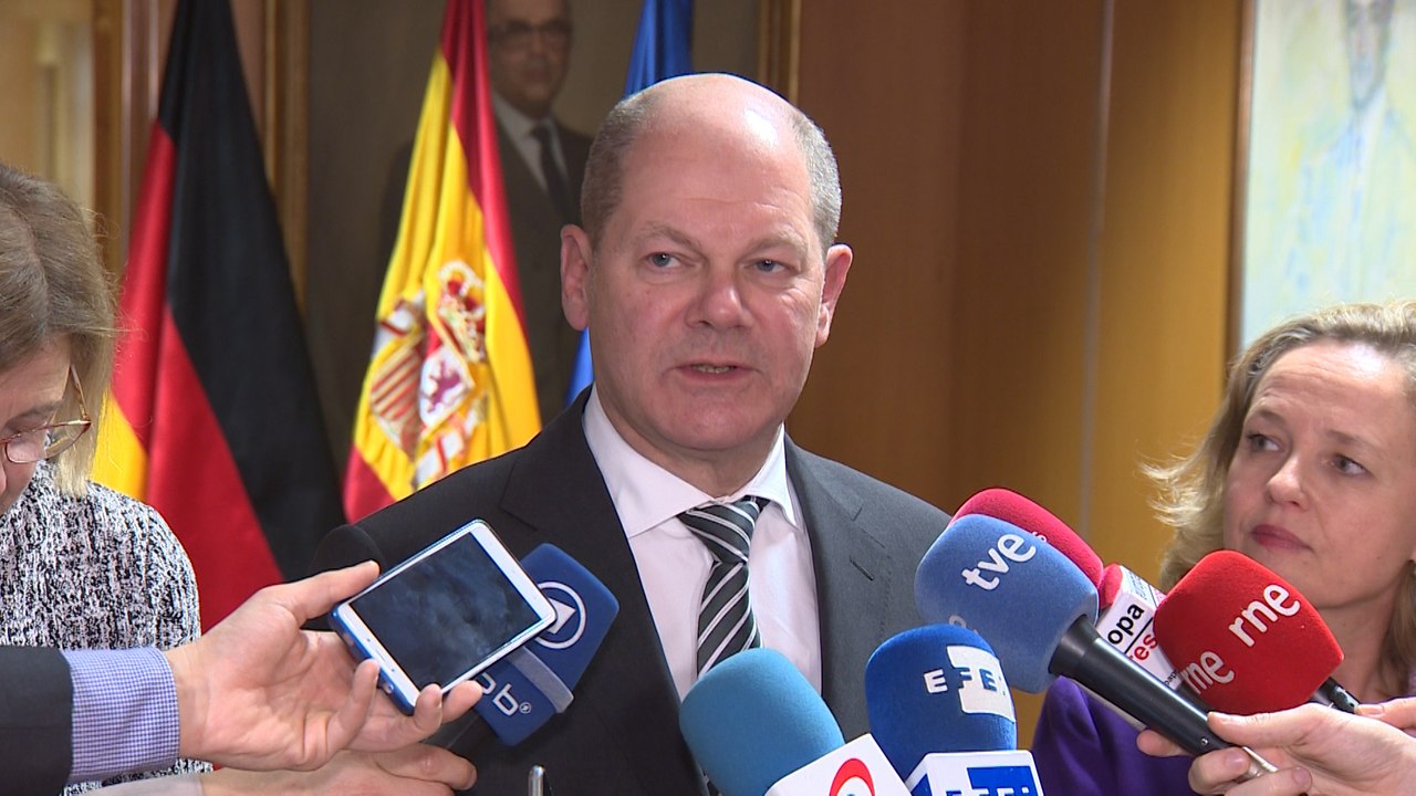 Ministro alemán de Finanzas, "impresionado" con evolución de economía española