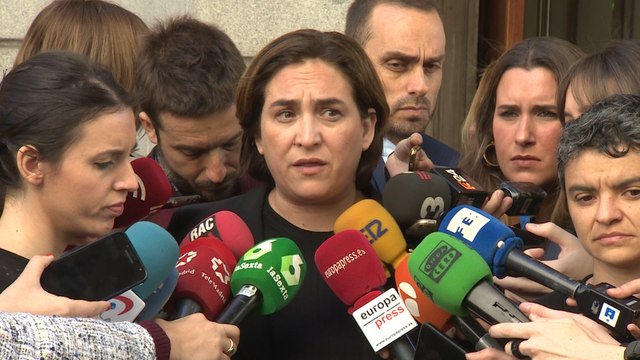 Colau: PSOE vuelve a ceder a las presiones de los fondos inmobiliarios