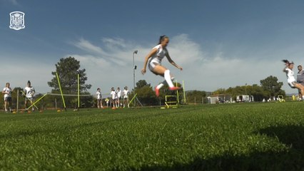 Entrenamiento de la Selección Femenina de Fútbol en Portugal