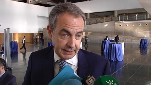 Zapatero ve lógico que Iglesias defienda los PGE