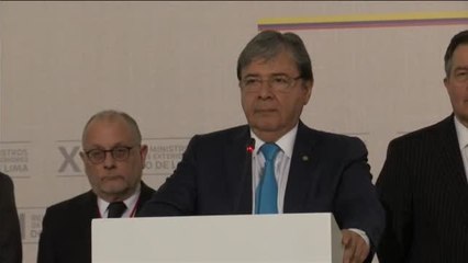 Más de 250 militares venezolanos abandonan el país