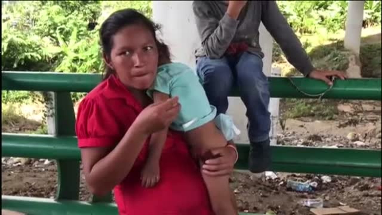 La caravana de migrantes continúa su paso por México mientras se recrudecen las amenazas de Trump