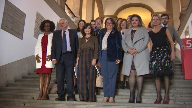 Carmen Calvo y Josep Borrell en la jornada Somos Iberoamérica
