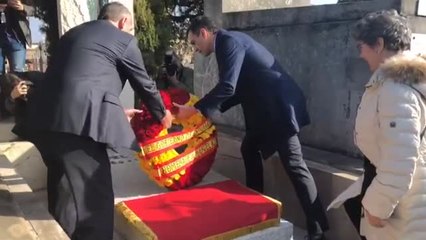 Homenaje institucional al exilio republicano