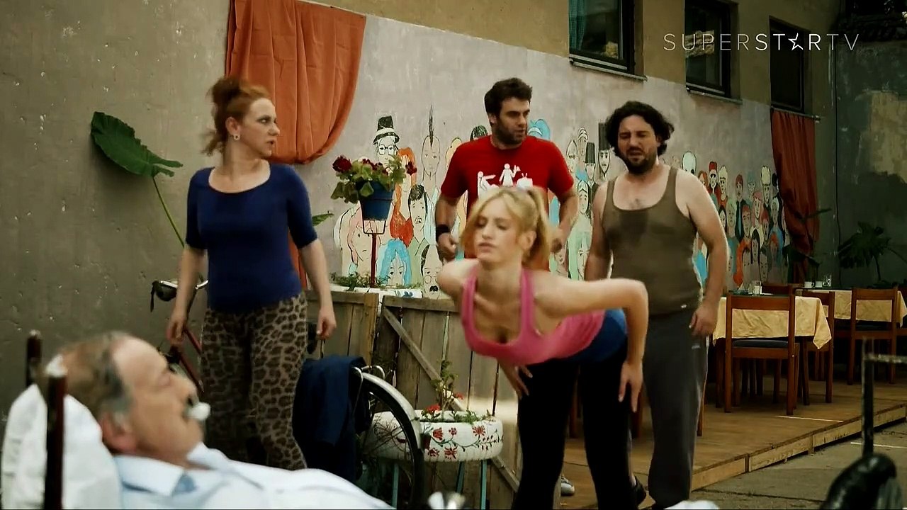 Daleko je Holivud (2019) E05