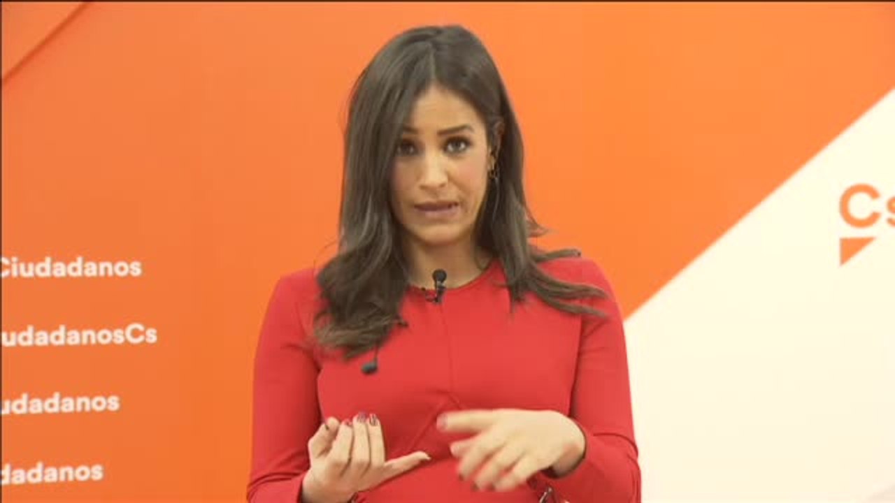 Villacís: "No sólo de magdalenas vivimos los madrileños"