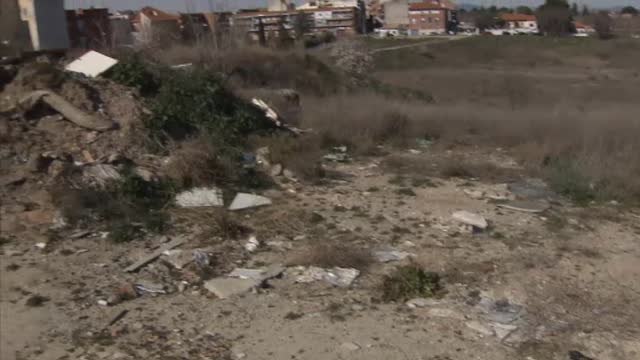 Volar cometas para reivindicar un suelo a la altura del cielo de Madrid